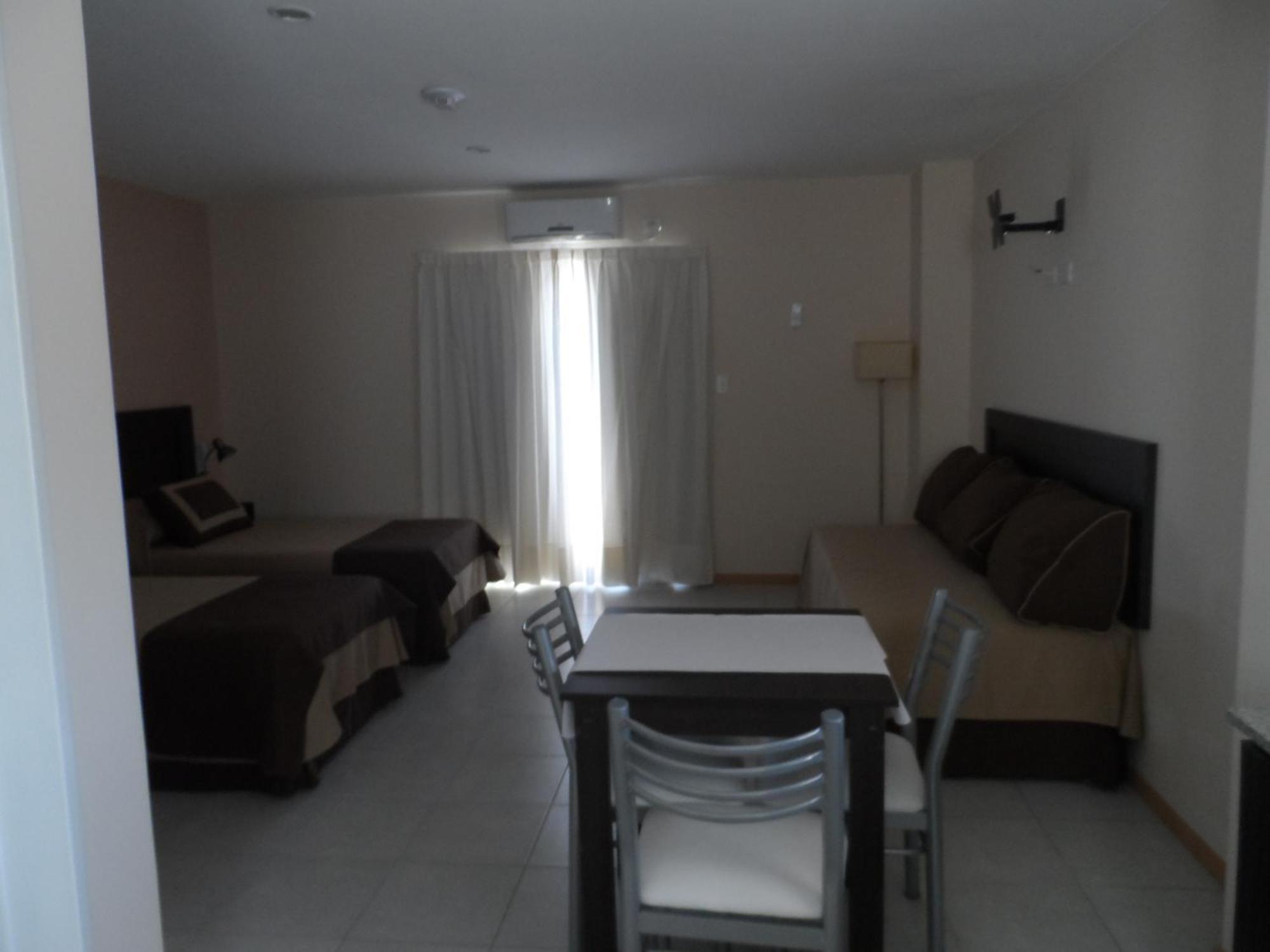 Apart Hotel Granada Neuquén Oda fotoğraf