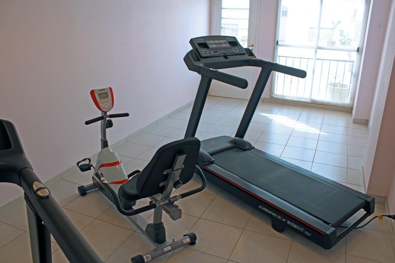 Apart Hotel Granada Neuquén Dış mekan fotoğraf