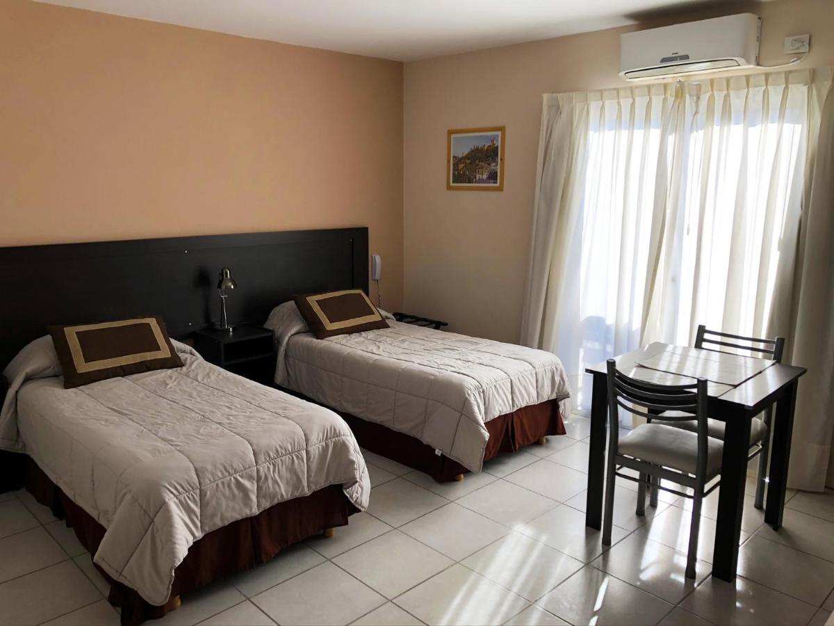 Apart Hotel Granada Neuquén Dış mekan fotoğraf