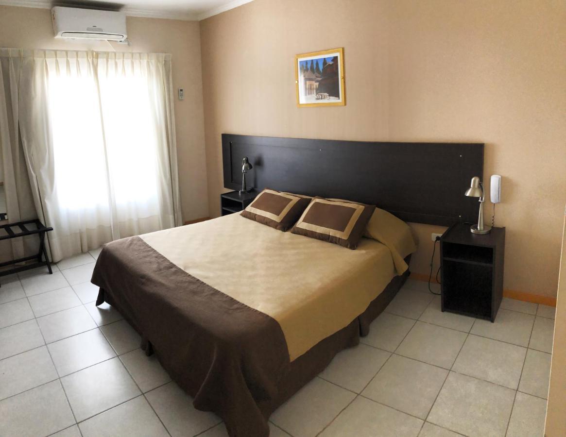 Apart Hotel Granada Neuquén Dış mekan fotoğraf